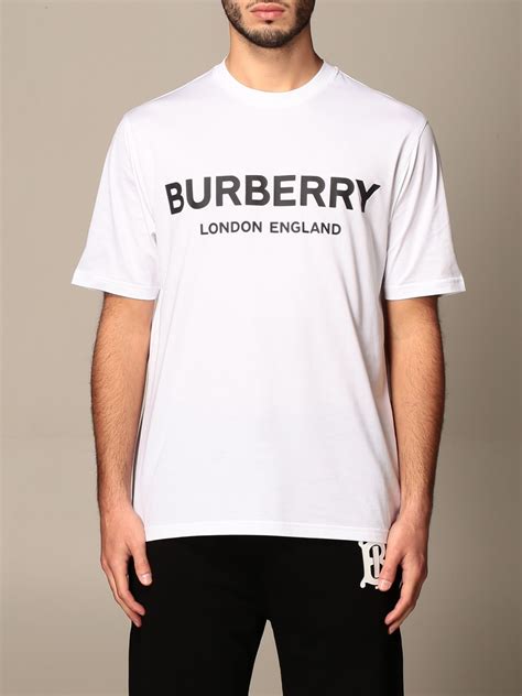 Burberry tshirt for men